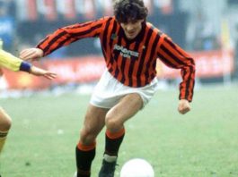 Paolo Rossi con la maglia del Milan nel 1985 (foto © Milan)