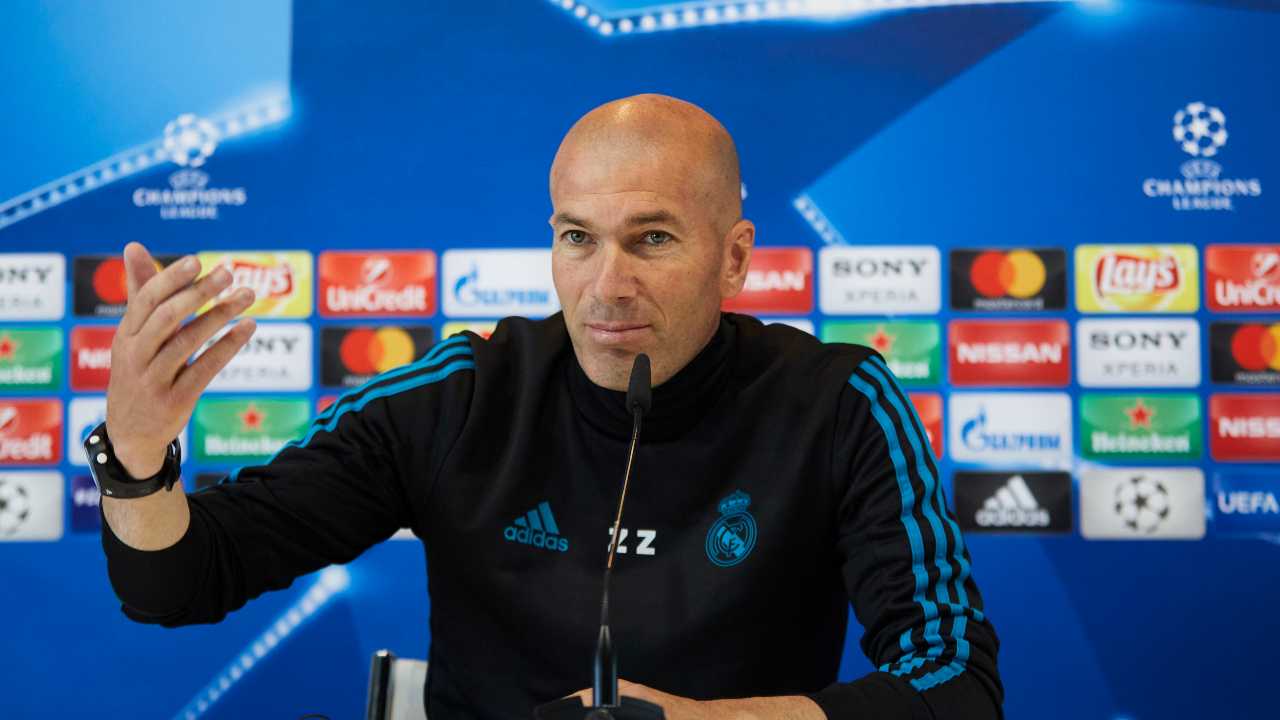 Real Madrid, il tecnico Zinedine Zidane in conferenza stampa prima della finale di Champions League con il Liverpool, 22 maggio 2018 (foto di Gonzalo Arroyo Moreno/Getty Images)