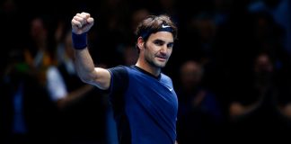 Roger Federer torna in campo in occasione dell'Atp Doha