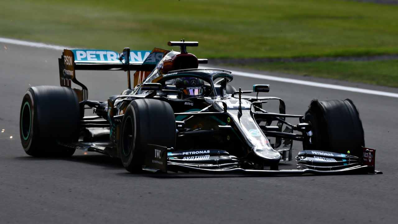 Hamilton è il più veloce delle prove libere 2