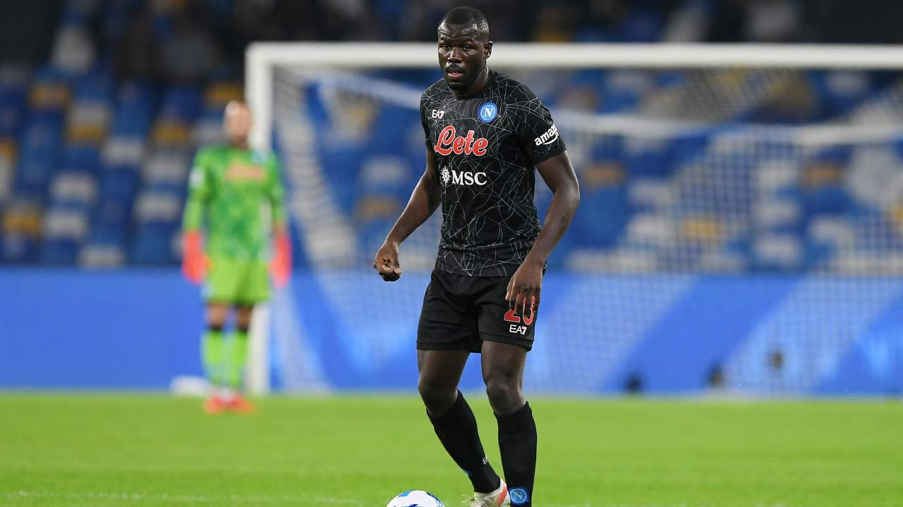 Koulibaly all'ottava stagione con la maglia del Napoli (Credit Foto Getty Images)