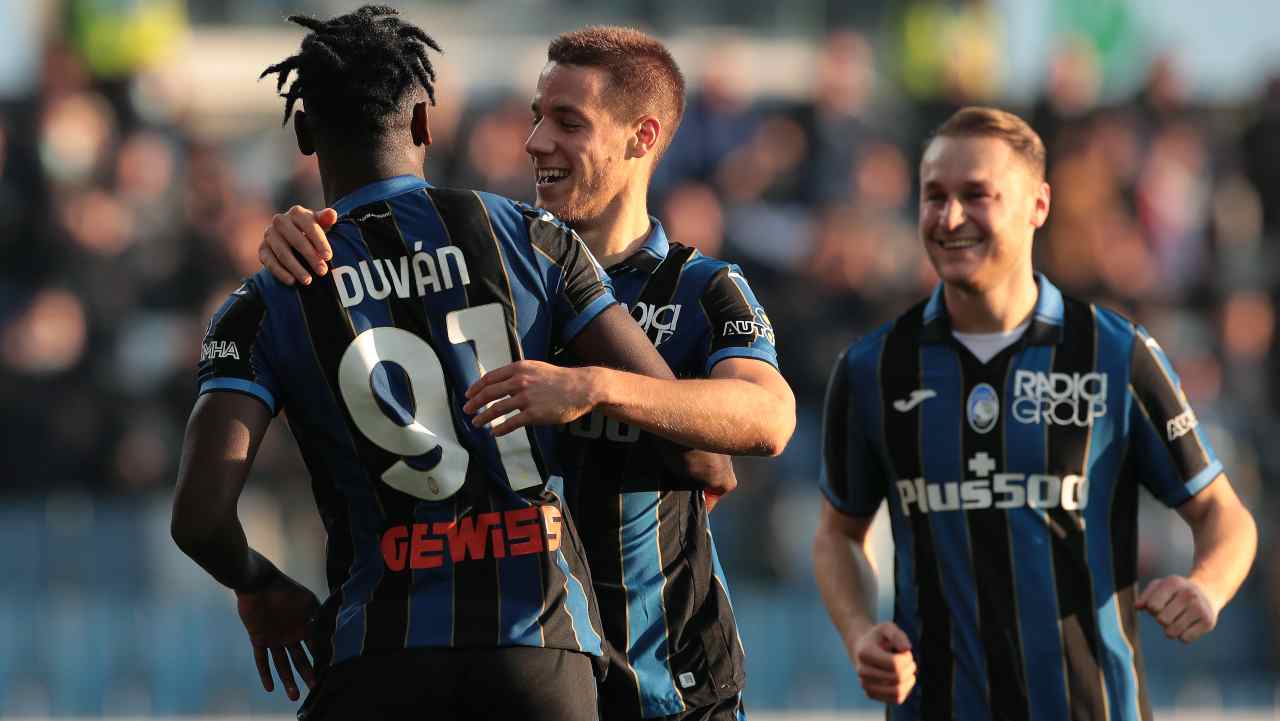 Duvan Zapata, attaccante dell'Atalanta e Mario Pasalic, centrocampista dell'Atalanta (credit: Getty Images)
