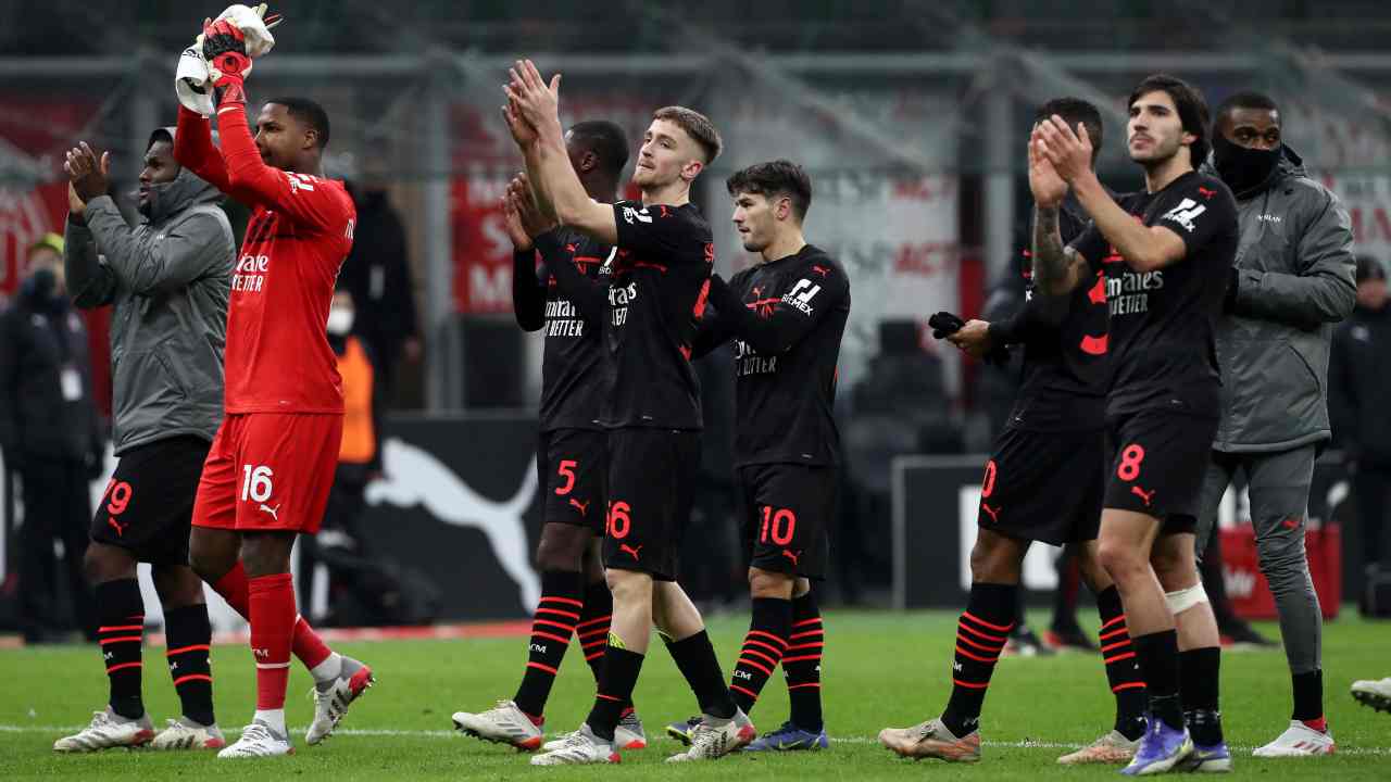 Il Milan festeggia la vittoria con la Salernitana - credits: Getty Images. Sportmeteoweek