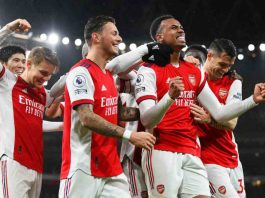 Giocatori dell'Arsenal esultano dopo un gol al Southampton (credit: Getty Images)