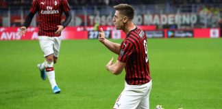 Piatek esulta per un gol con la maglia del Milan in Serie A - credits: Getty Images. Sportmeteoweek