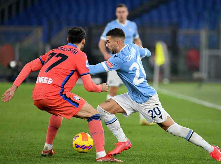 Foto dalla gara Immobile vs Demiral, una delle sfide di Lazio Atalanta - credits: Getty Images. Sportmeteoweek