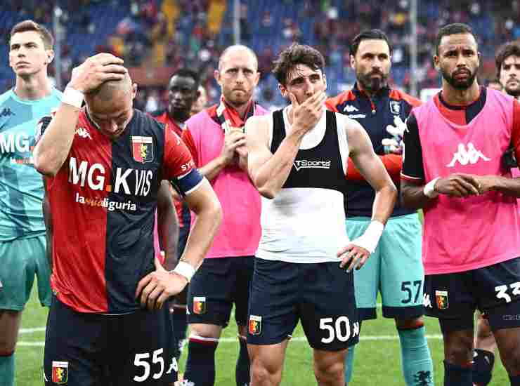La disperazione dei giocatori del Genoa al termine del match [Credit: ANSA] - Meteoweek