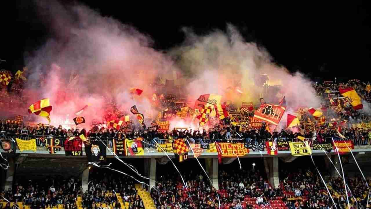 I tifosi del Lecce festeggiano dopo la promozione [Credit: ANSA] - Meteoweek